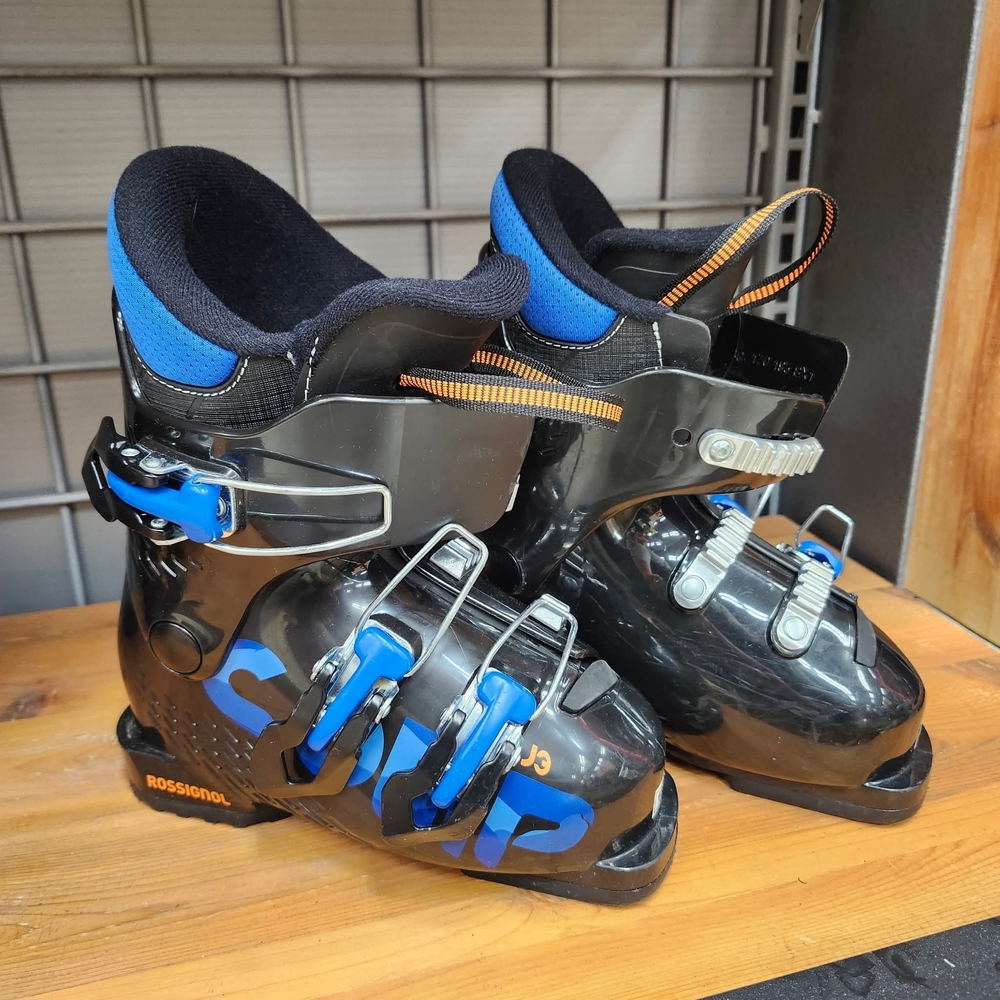 Kids 18.5 Rossignol Black and Blue Ski Boots